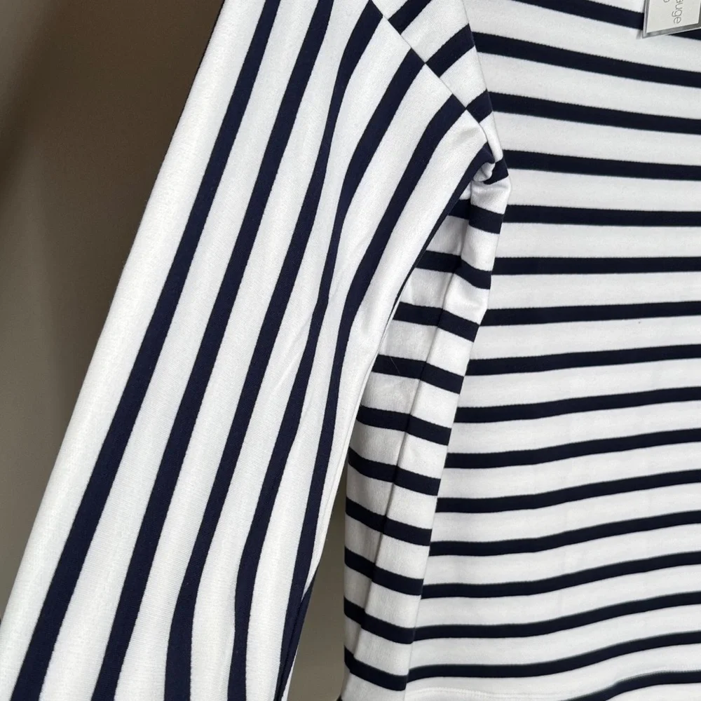 Cable & Gauge Studio Striped Top in Navy and White size large